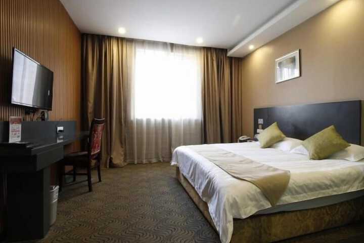 Room 19 of 57