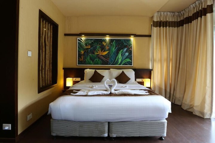 Room 9 of 47