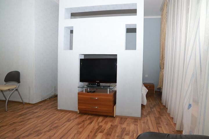 Room 3 of 21