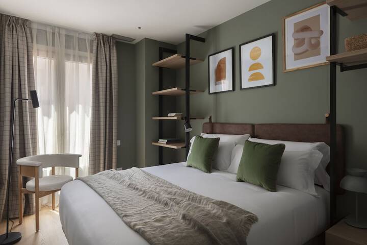 Room 4 of 26