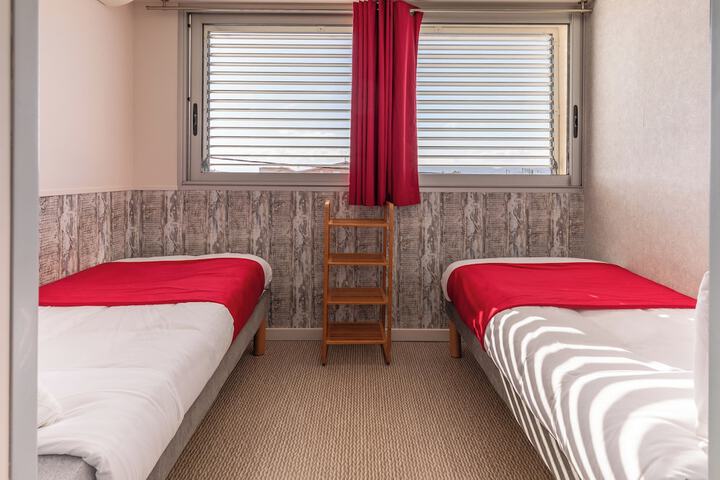 Room 21 of 69
