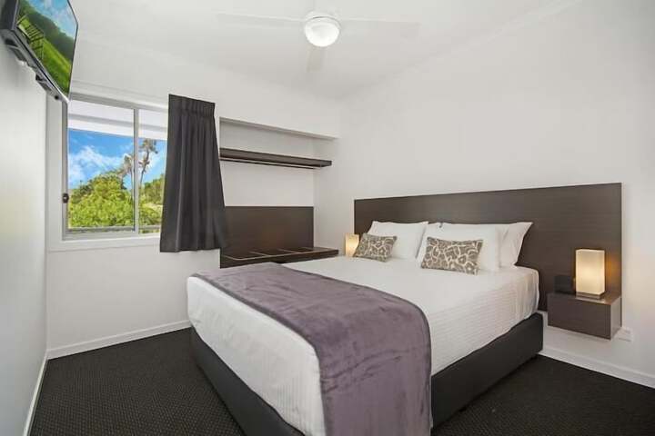 Room 3 of 26