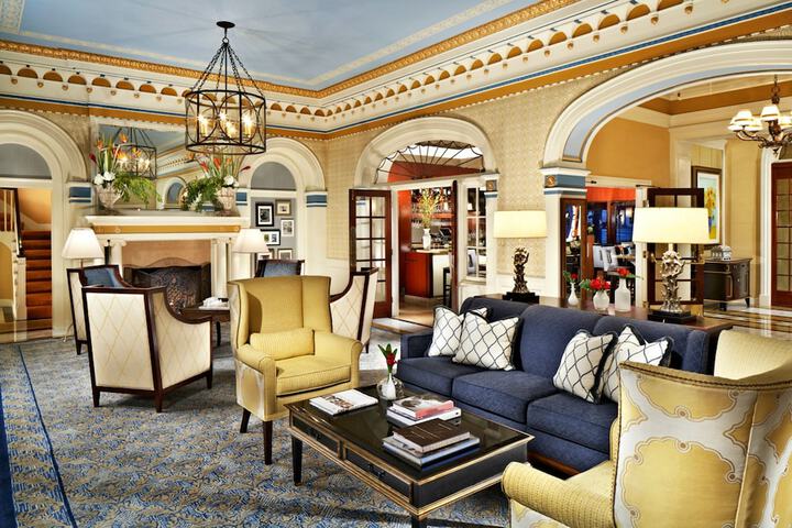 Lobby sitting area