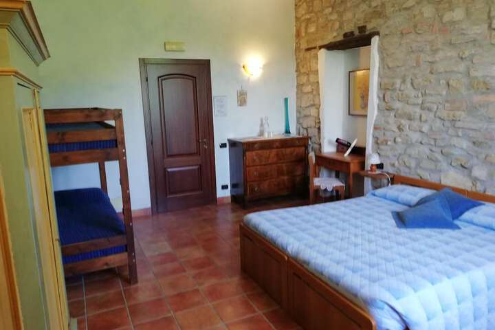 Room 15 of 62