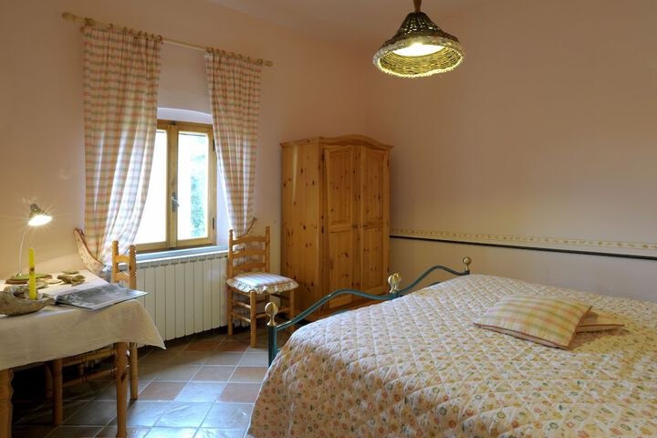 Room 10 of 39