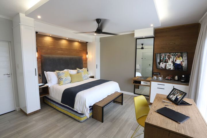 Room 4 of 49