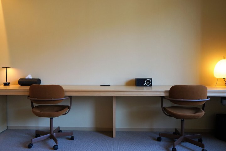 Room 4 of 19