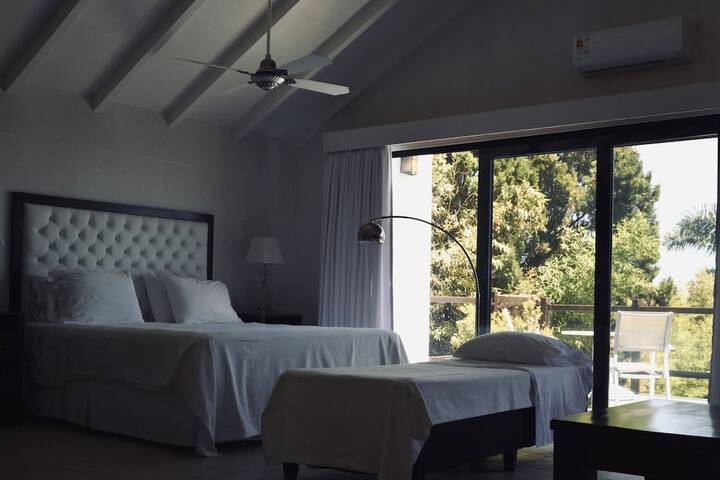 Room 13 of 41