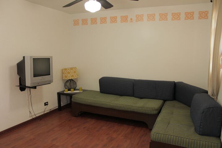 Room 8 of 17