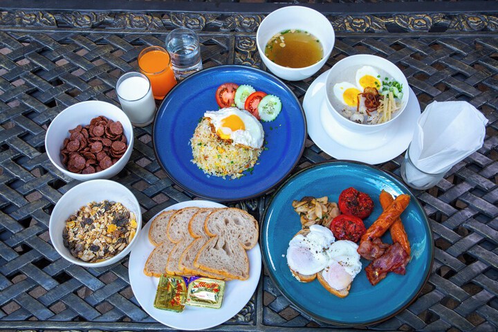 Breakfast/Coffee Service 43 of 47