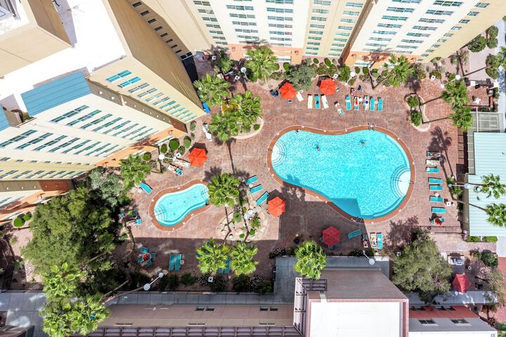 Pool 39 of 79