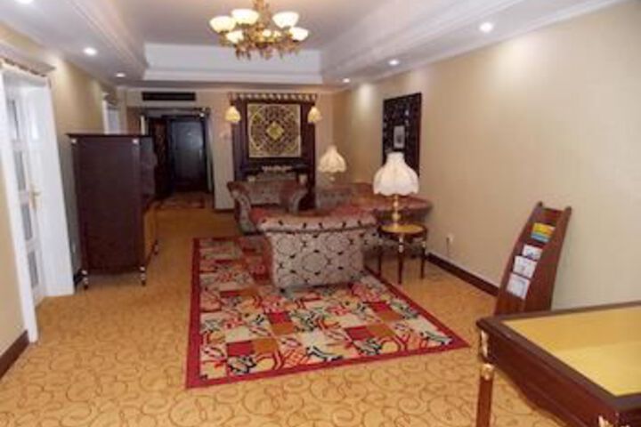 Room 35 of 159