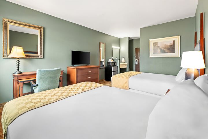Room 14 of 32