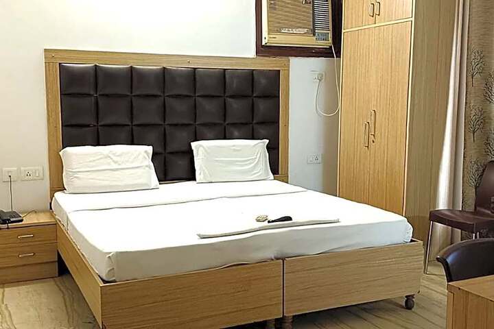 Hotel Starr Residancy