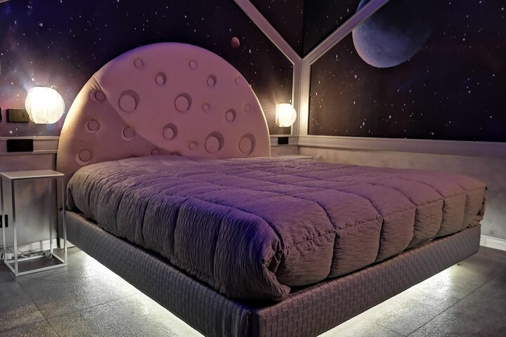 Room 5 of 56