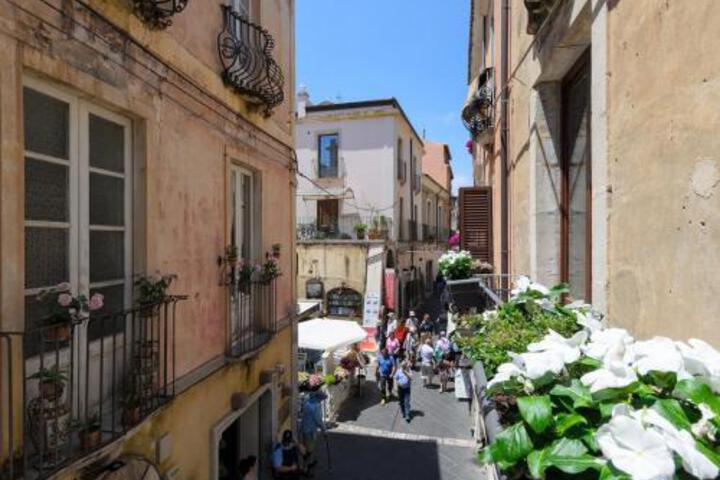 Image of BB VICOROMANO