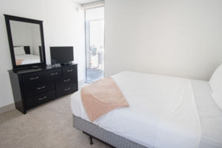 Room 52 of 150