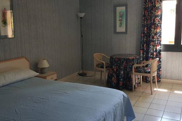 Room 7 of 38