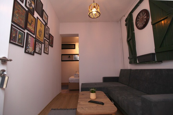 Room 30 of 39
