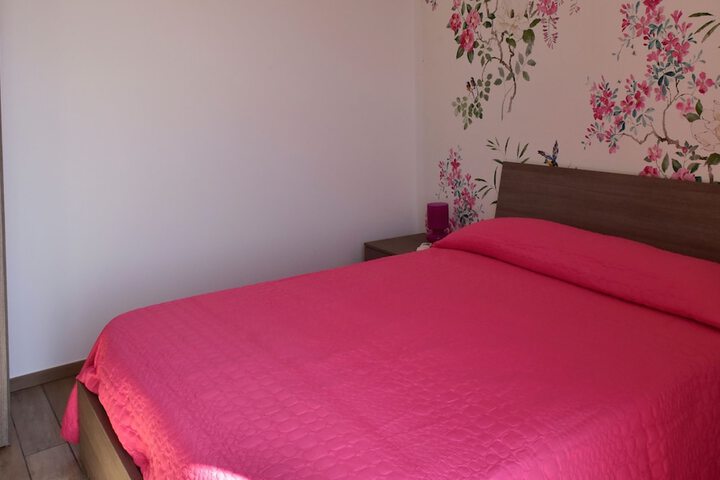 Room 9 of 46