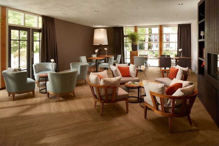 Hotel Interior 3 of 33