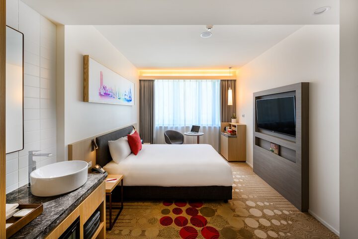 Room 10 of 109