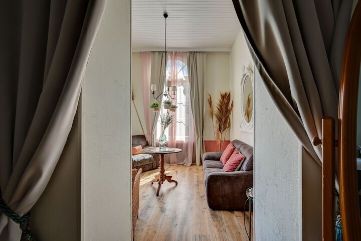 Room 40 of 79