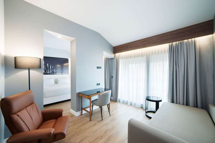 Room 31 of 175