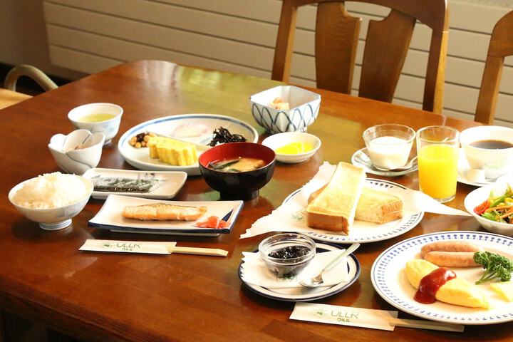 Breakfast/Coffee Service 26 of 54