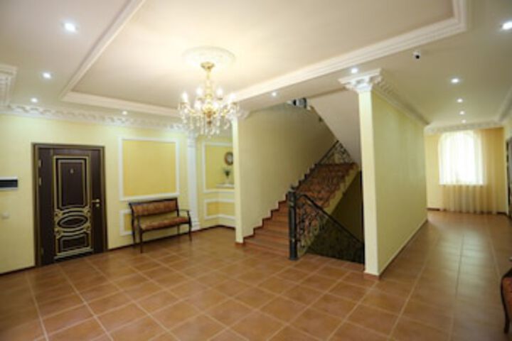 Hotel Manor House
