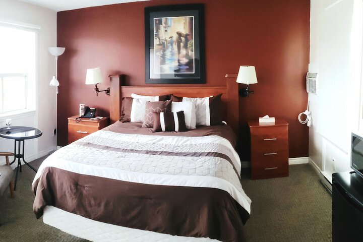 Room 6 of 29