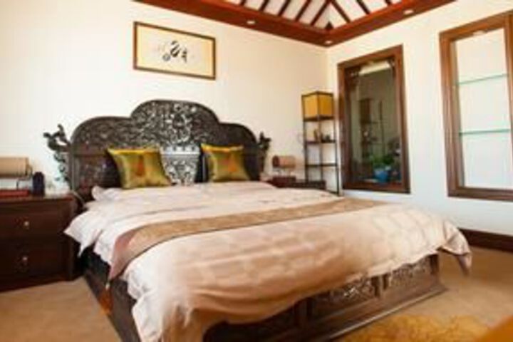 Room 5 of 23