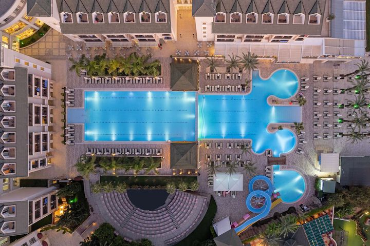 Pool 59 of 164