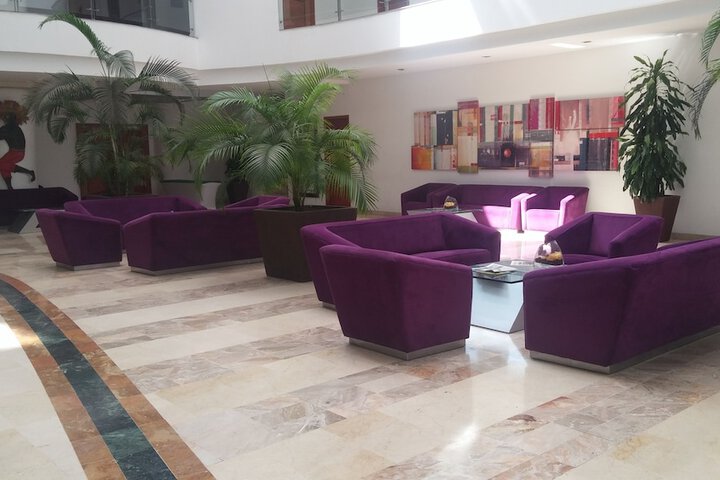 Hotel 2 of 75