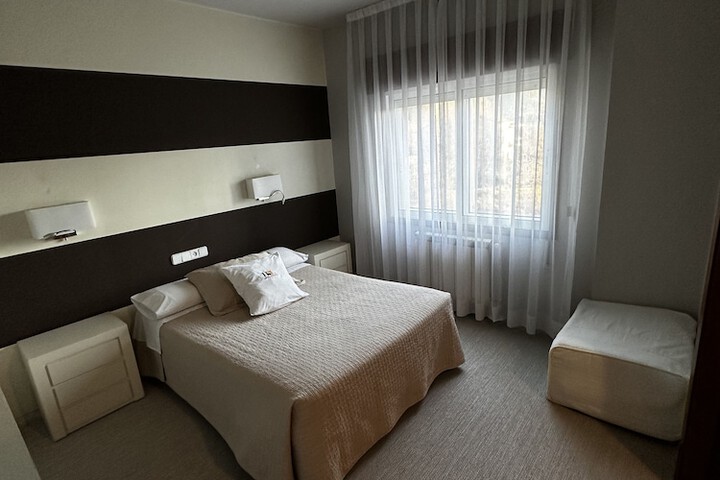 Room 18 of 62