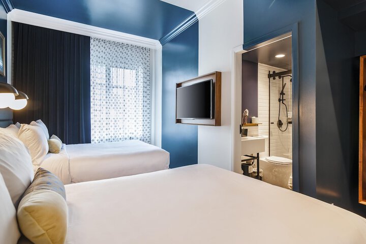 Room 3 of 36