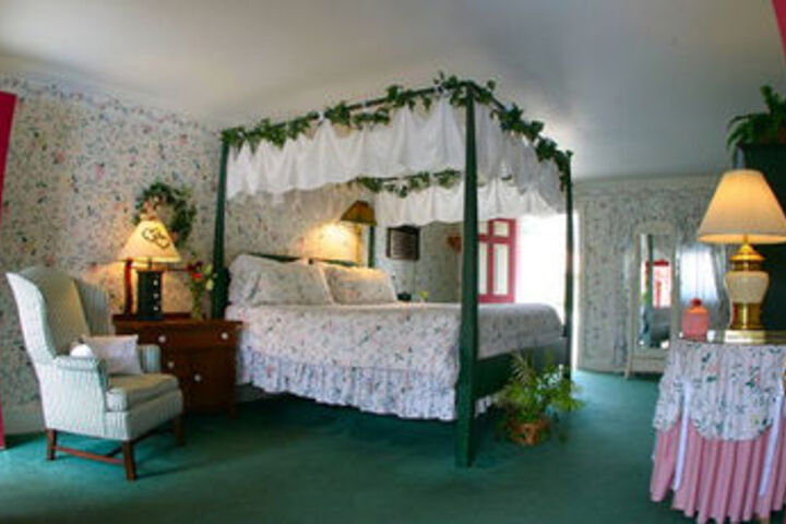 Room 45 of 69
