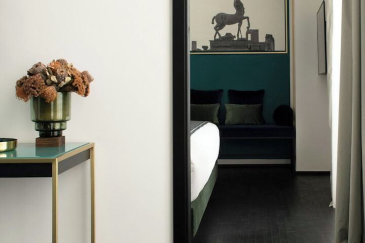 Room 20 of 105