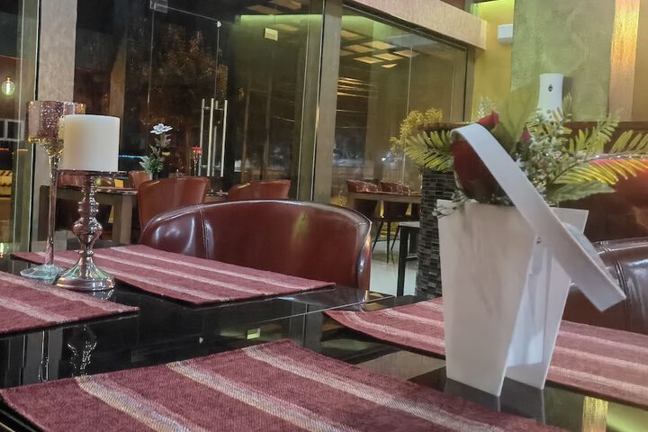 Dining 67 of 73