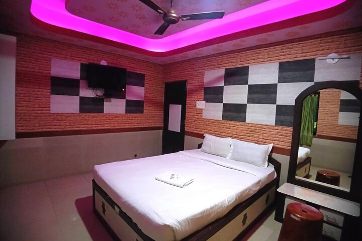 Room 26 of 58