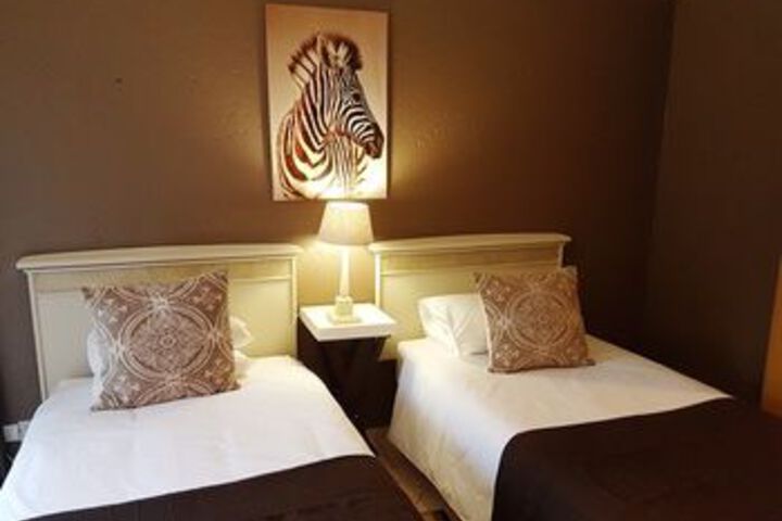 Room 21 of 33