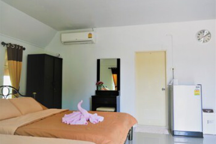 Room 39 of 42
