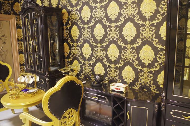 Room 45 of 185