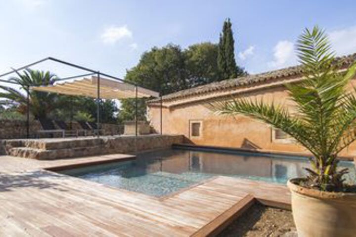 Pool 20 of 20