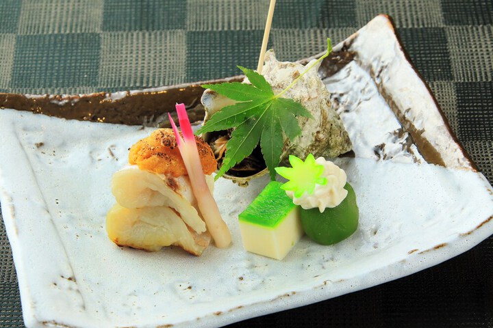 Dining 56 of 81