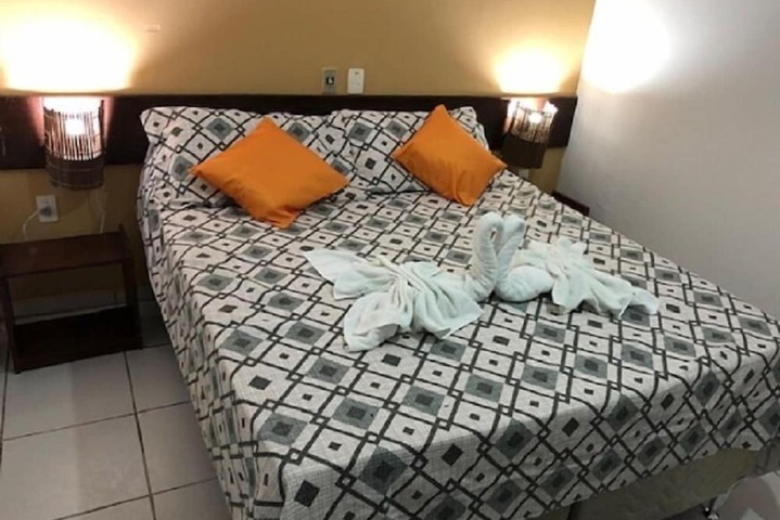 Room 6 of 17