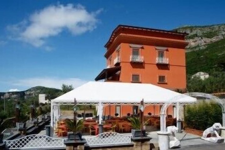 Gazebo