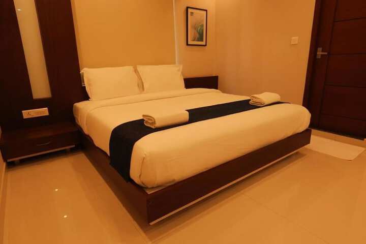 Room 12 of 53