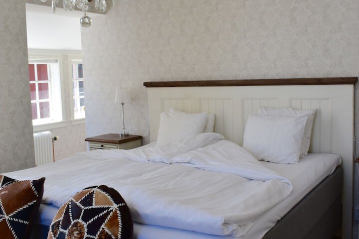 Room 19 of 42
