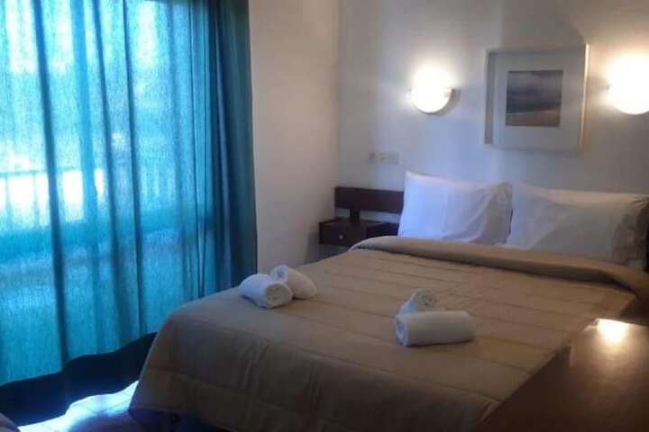 Room 2 of 19